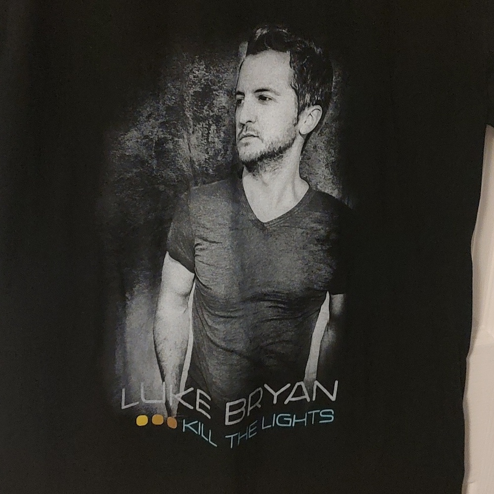 Luke Bryan Tee - Picture 2 of 4